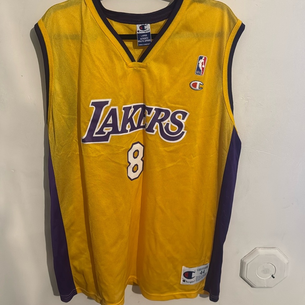 Kobe Bryant jersey great condition